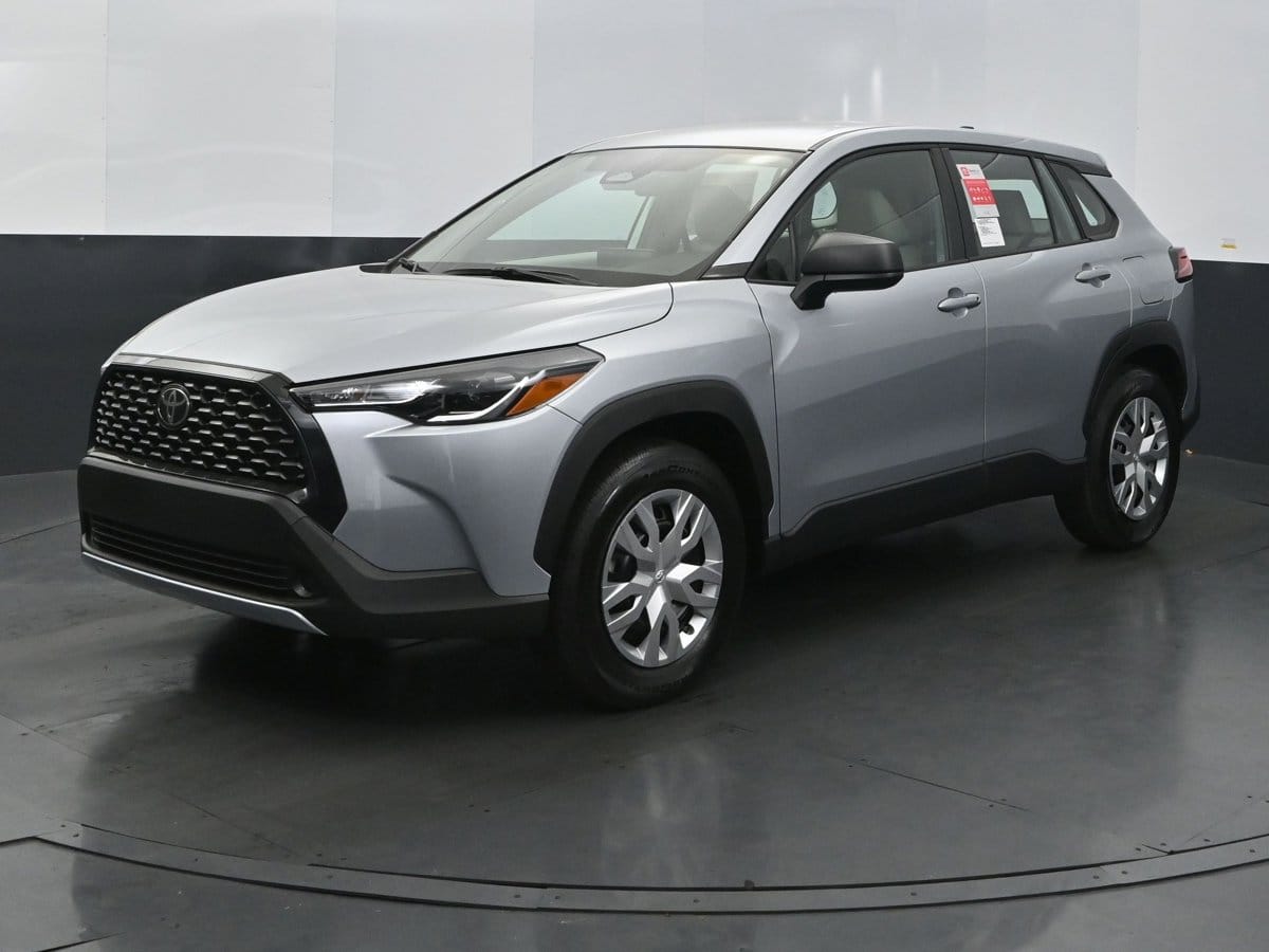 2025 Toyota Corolla Cross L's photo