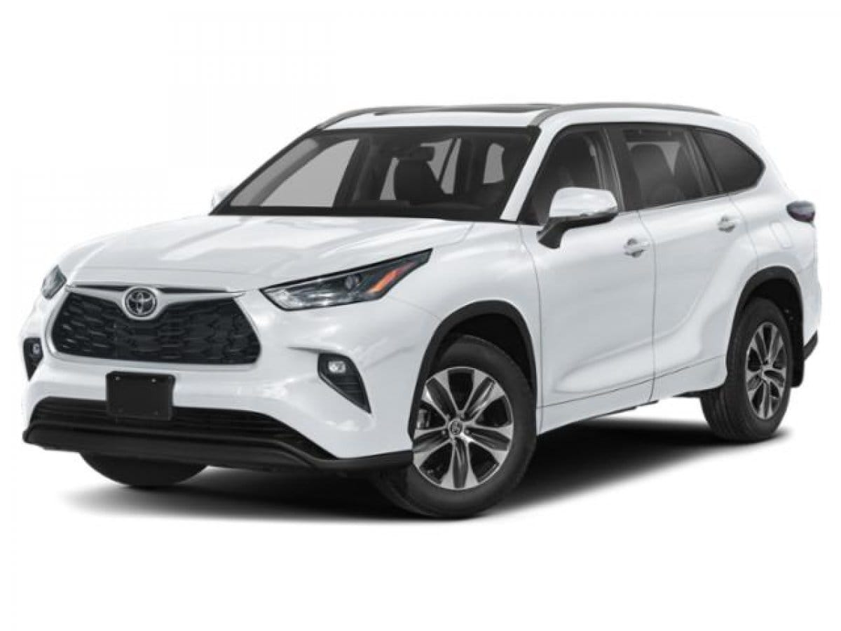 1 placeholder image of  2025 Toyota Highlander XLE
