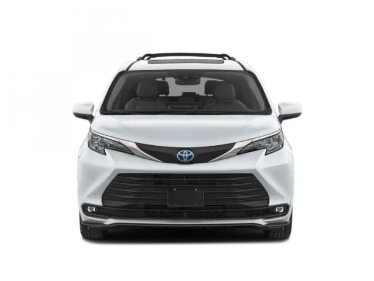 7 thumbnail image of  2026 Toyota Sienna XLE