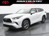 1 placeholder image of  2026 Toyota Highlander Hybrid XLE