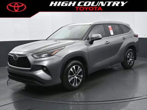 1 image of 2026 Toyota Highlander XLE AWD
