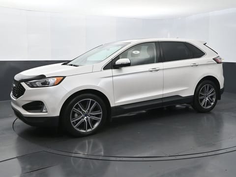 1 image of 2019 Ford Edge Titanium