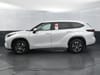 2 thumbnail image of  2025 Toyota Highlander Hybrid XLE