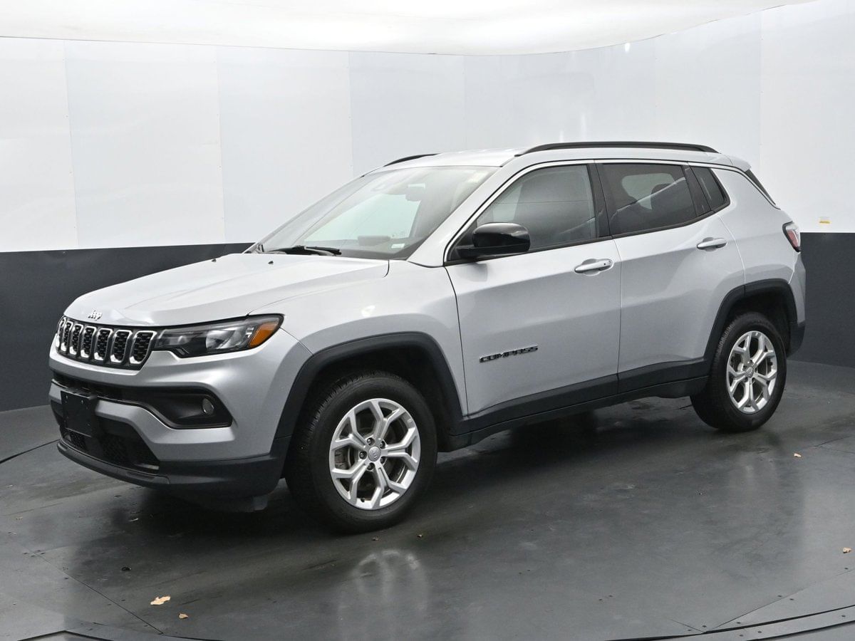 2024 Jeep Compass Latitude's photo