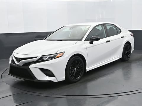 1 image of 2019 Toyota Camry SE