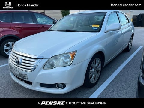 1 image of 2008 Toyota Avalon XLS