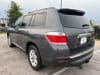6 thumbnail image of  2012 Toyota Highlander SE