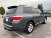 4 thumbnail image of  2012 Toyota Highlander SE