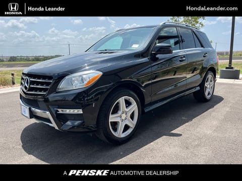 1 image of 2014 Mercedes-Benz M-Class ML 350