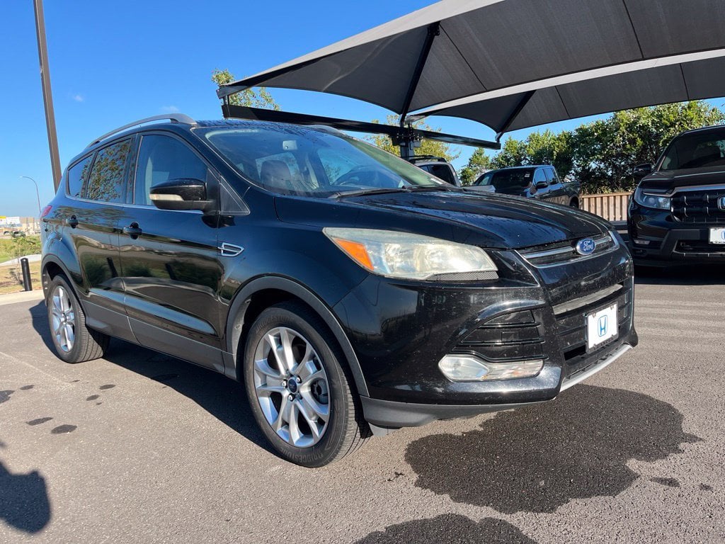 Used 2016 Ford Escape Titanium with VIN 1FMCU9J93GUA38601 for sale in Leander, TX