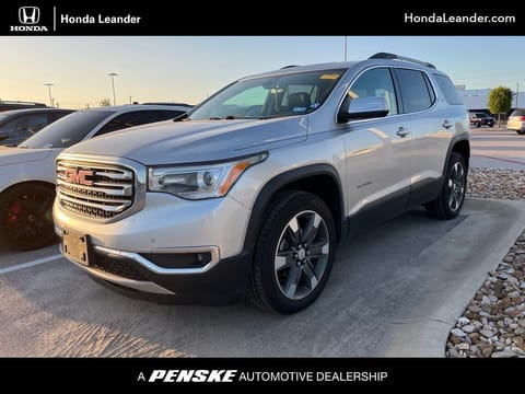 1 image of 2017 GMC Acadia SLT-2