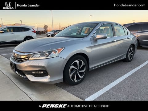 1 image of 2017 Honda Accord EX