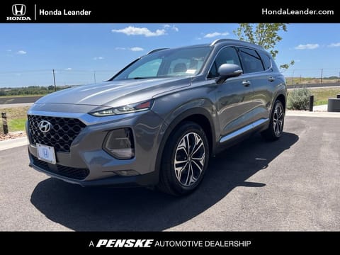 1 image of 2019 Hyundai Santa Fe Ultimate