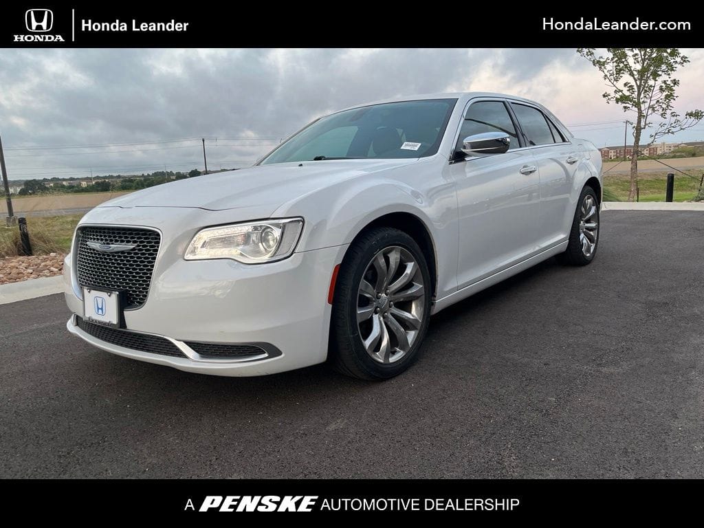 2020 Chrysler 300 Touring