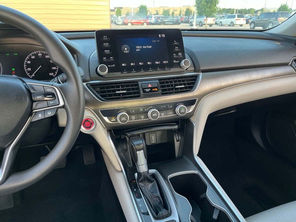 2020 Honda Accord LX - Photo 16