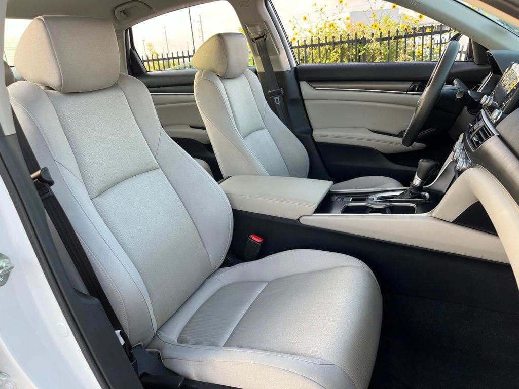 2020 Honda Accord LX - Photo 26