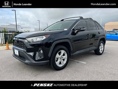 1 image of 2021 Toyota RAV4 XLE