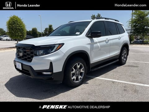 1 image of 2022 Honda Passport TrailSport