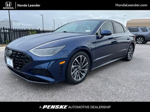 1 image of 2022 Hyundai Sonata Limited