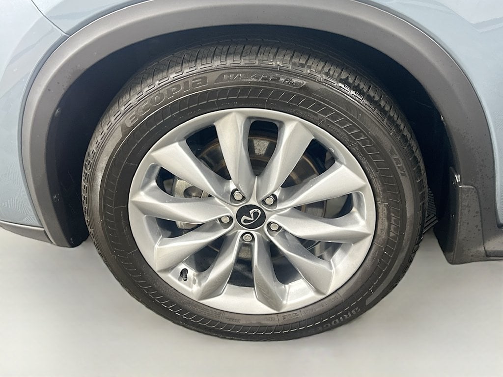 2022 INFINITI QX50 Essential - Photo 32