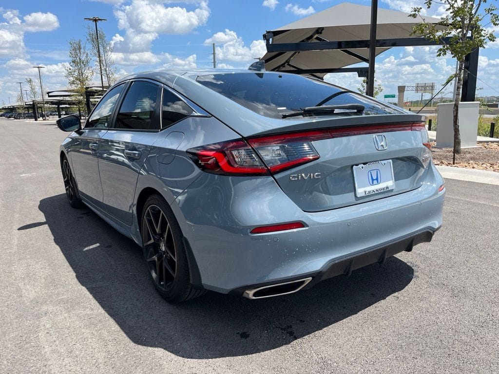 2023 Honda Civic Hatchback Sport Touring - Photo 6