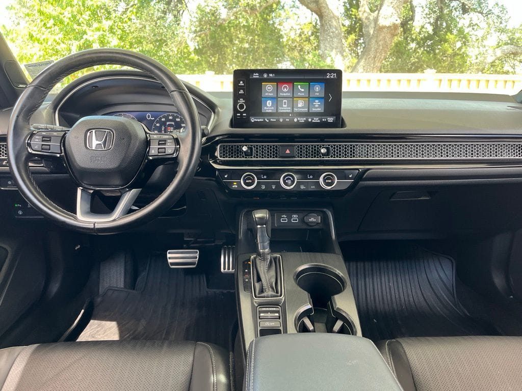 2023 Honda Civic Hatchback Sport Touring - Photo 16