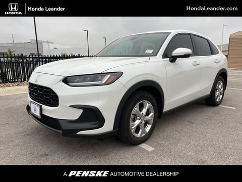 1 image of 2023 Honda HR-V LX