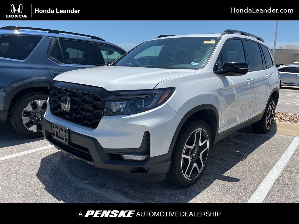 2023 Honda Passport 3.5 Elite 4WD Auto's photo