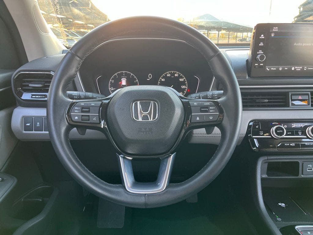 2023 Honda Pilot EX-L - Photo 17