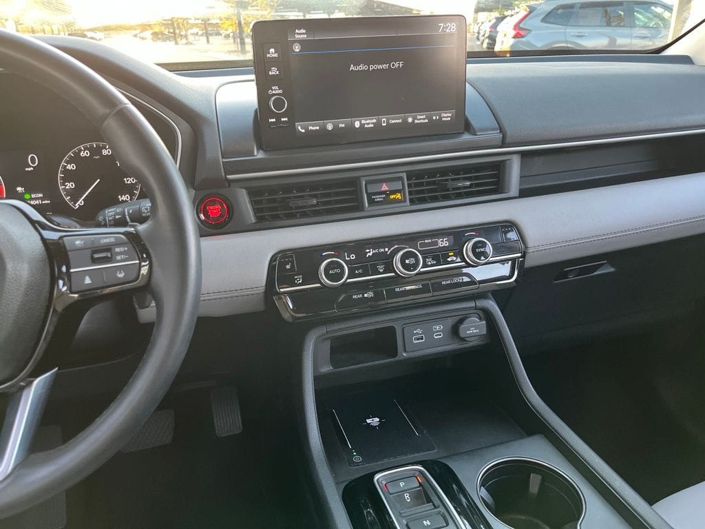 2023 Honda Pilot EX-L - Photo 18