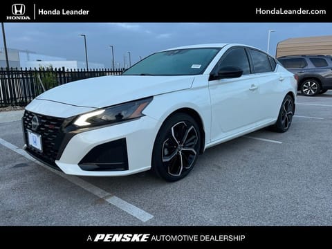 1 image of 2023 Nissan Altima 2.5 SR