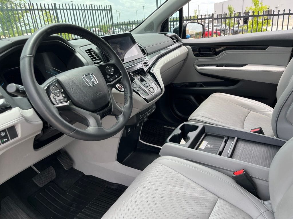2024 Honda Odyssey Elite - Photo 20