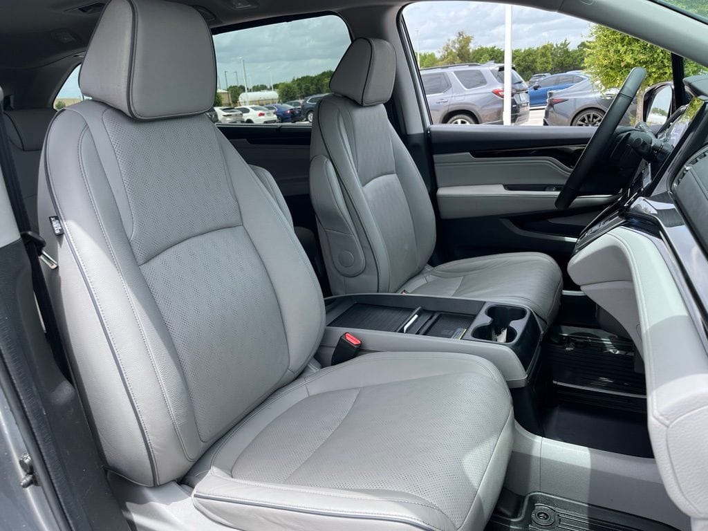 2024 Honda Odyssey Elite - Photo 31