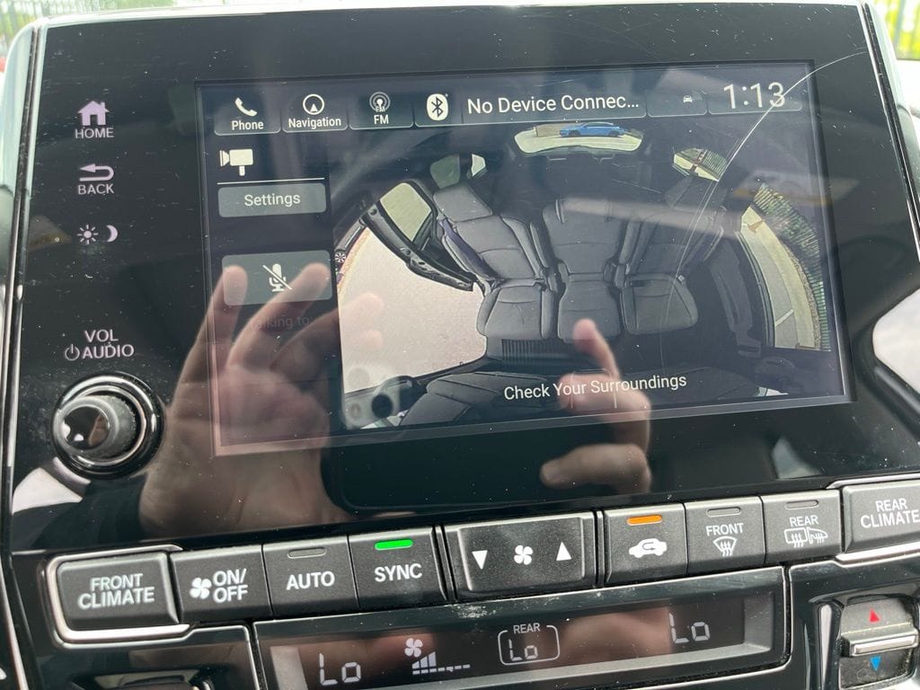 2024 Honda Odyssey Elite - Photo 25