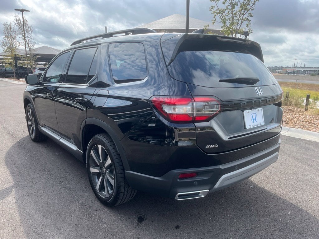 2024 Honda Pilot Touring - Photo 6