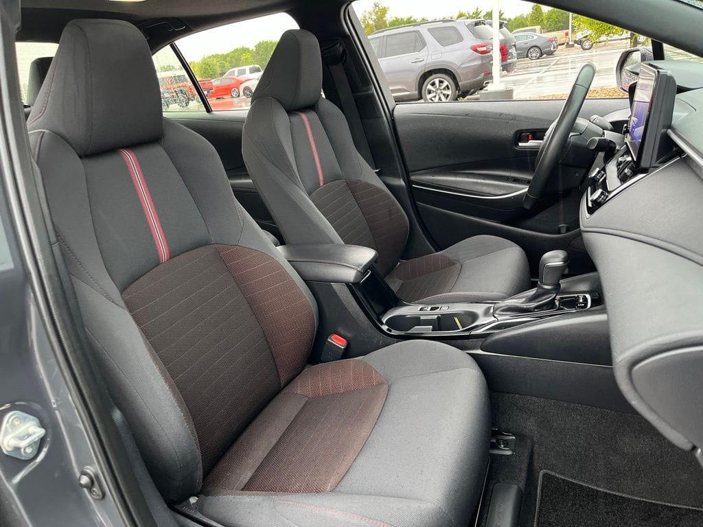 2024 Toyota Corolla SE - Photo 28