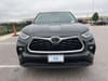 2 thumbnail image of  2024 Toyota Highlander LE