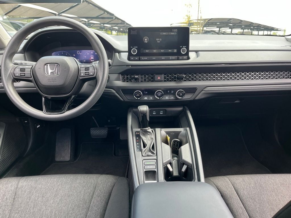 2025 Honda Accord LX - Photo 15