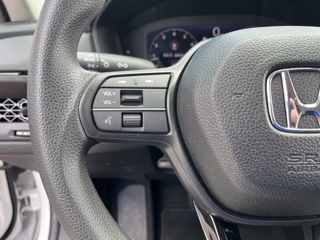 2025 Honda Accord LX - Photo 20