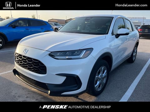 1 image of 2025 Honda HR-V LX