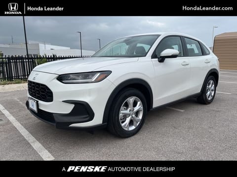 1 image of 2025 Honda HR-V LX