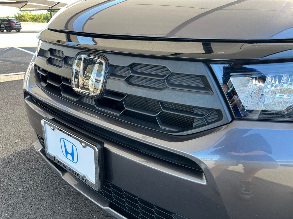 2025 Honda Odyssey EX-L - Photo 14