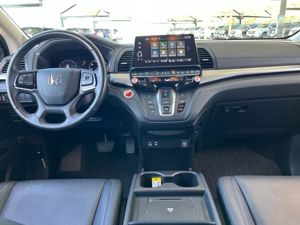 2025 Honda Odyssey EX-L - Photo 15