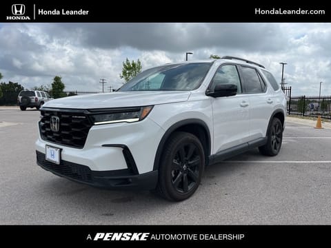 1 image of 2025 Honda Pilot Black Edition