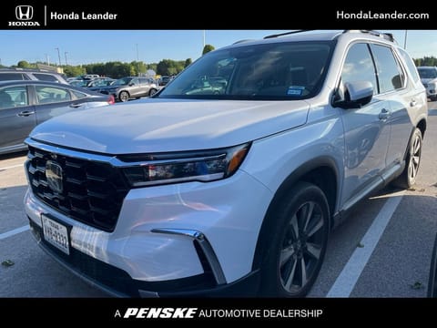 1 image of 2025 Honda Pilot Elite