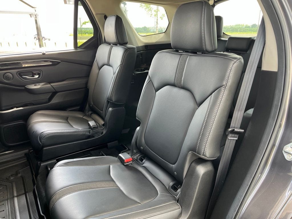 2025 Honda Pilot EX-L - Photo 24