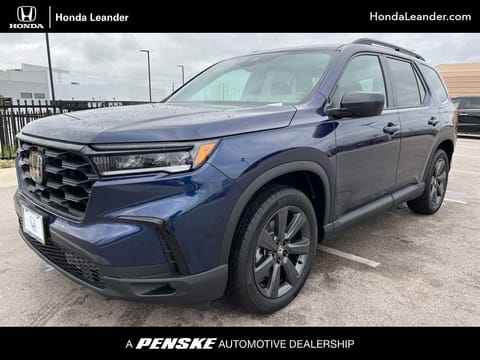 1 image of 2025 Honda Pilot Sport