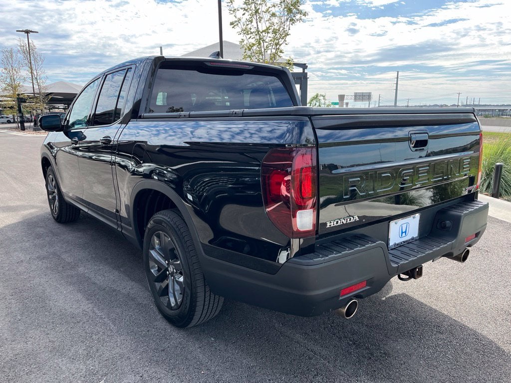 2025 Honda Ridgeline Sport - Photo 6