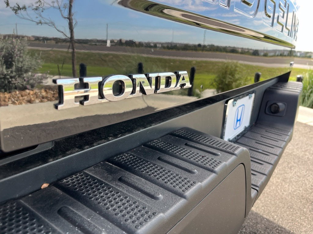 2025 Honda Ridgeline Sport - Photo 8