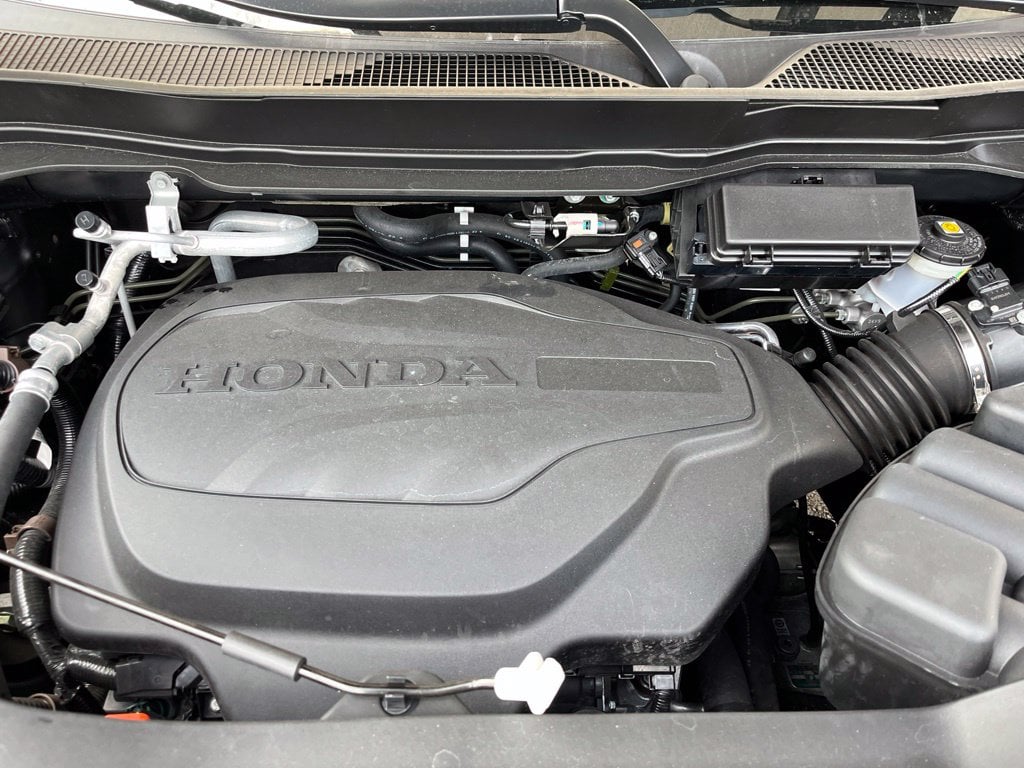 2025 Honda Ridgeline Sport - Photo 13